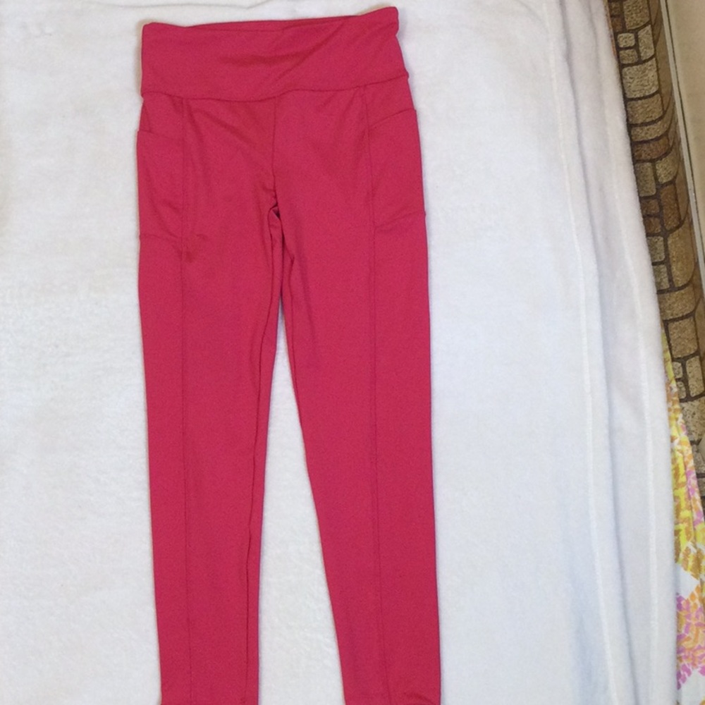 Spauading Red Athletic Leggings